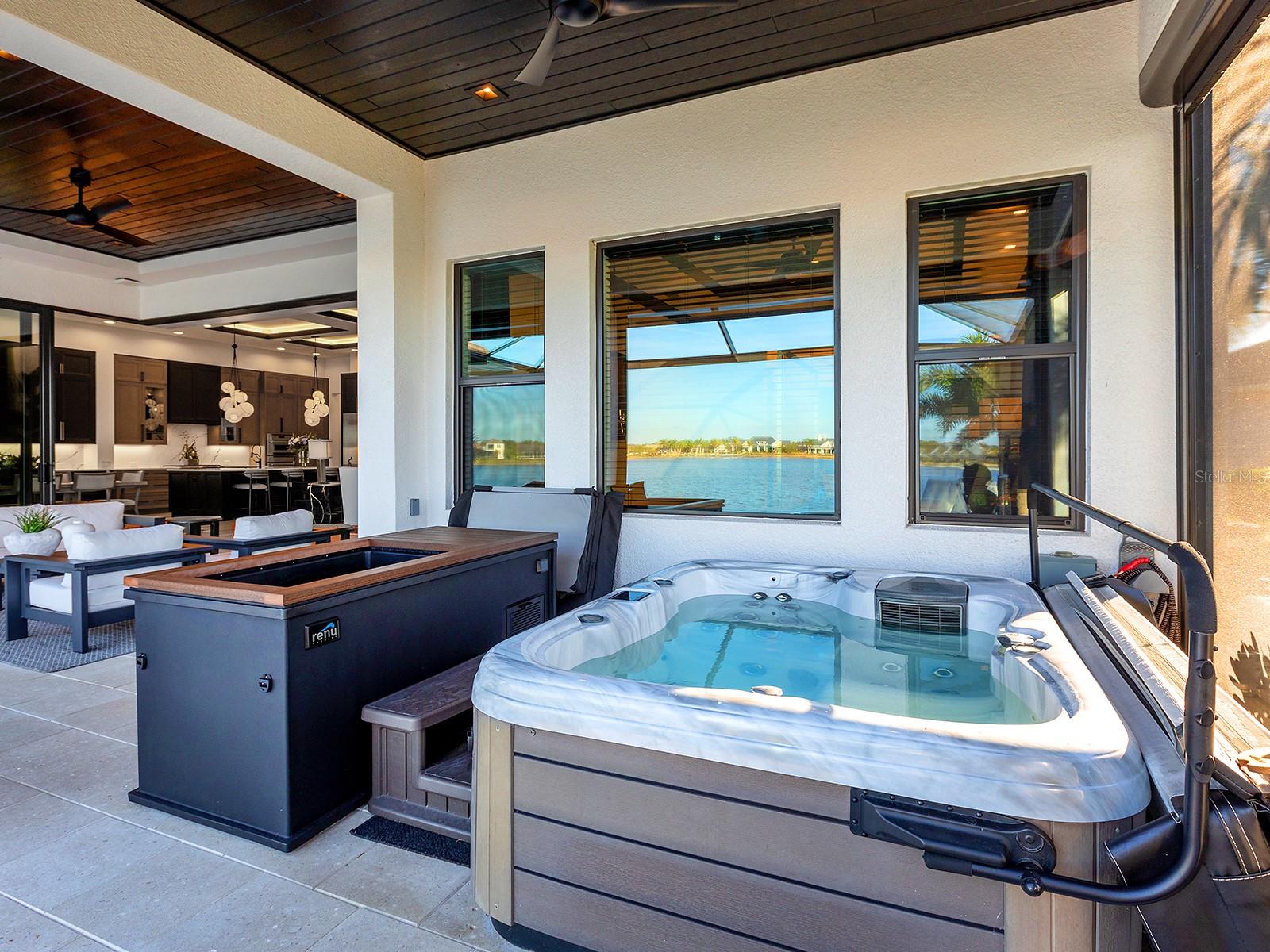 LAKEHOUSE COVE/WATERSIDE PH 5 - Residential