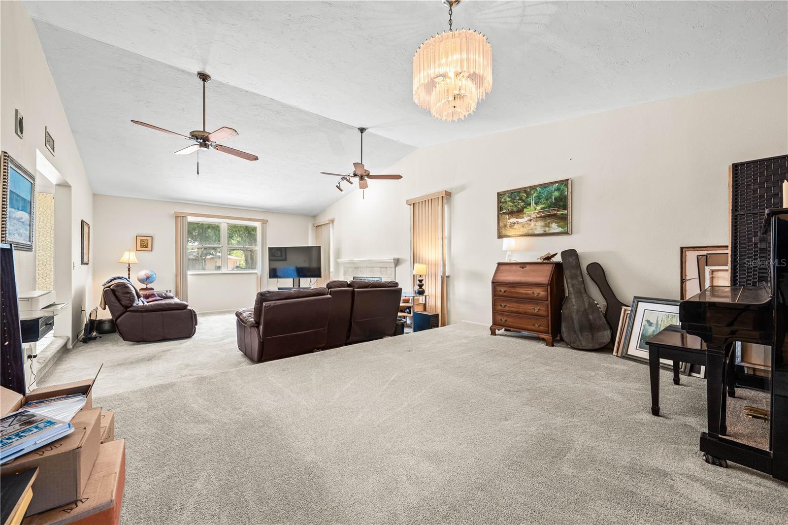 EVERGREEN PARK - Residential