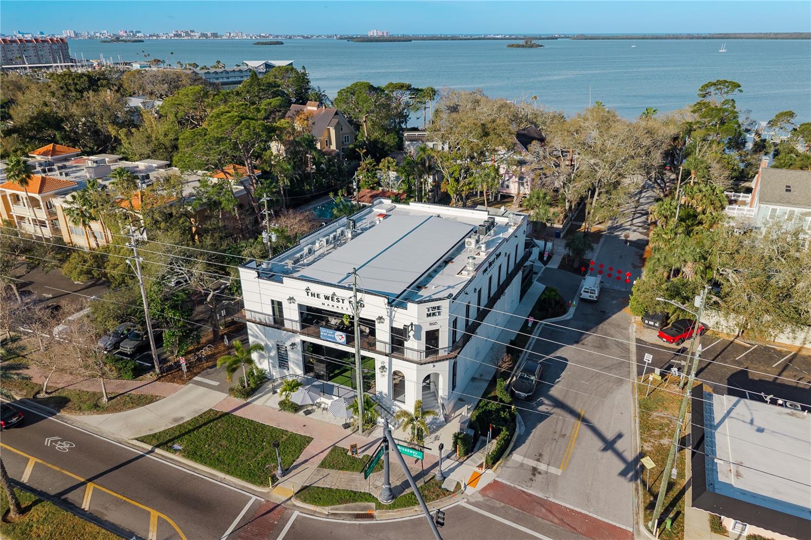 NINE FIFTY BROADWAY CONDO - Residential