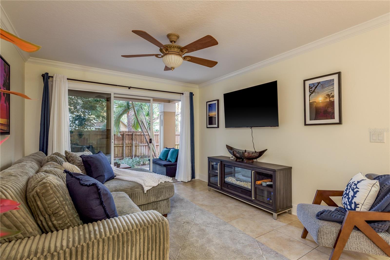 NINE FIFTY BROADWAY CONDO - Residential