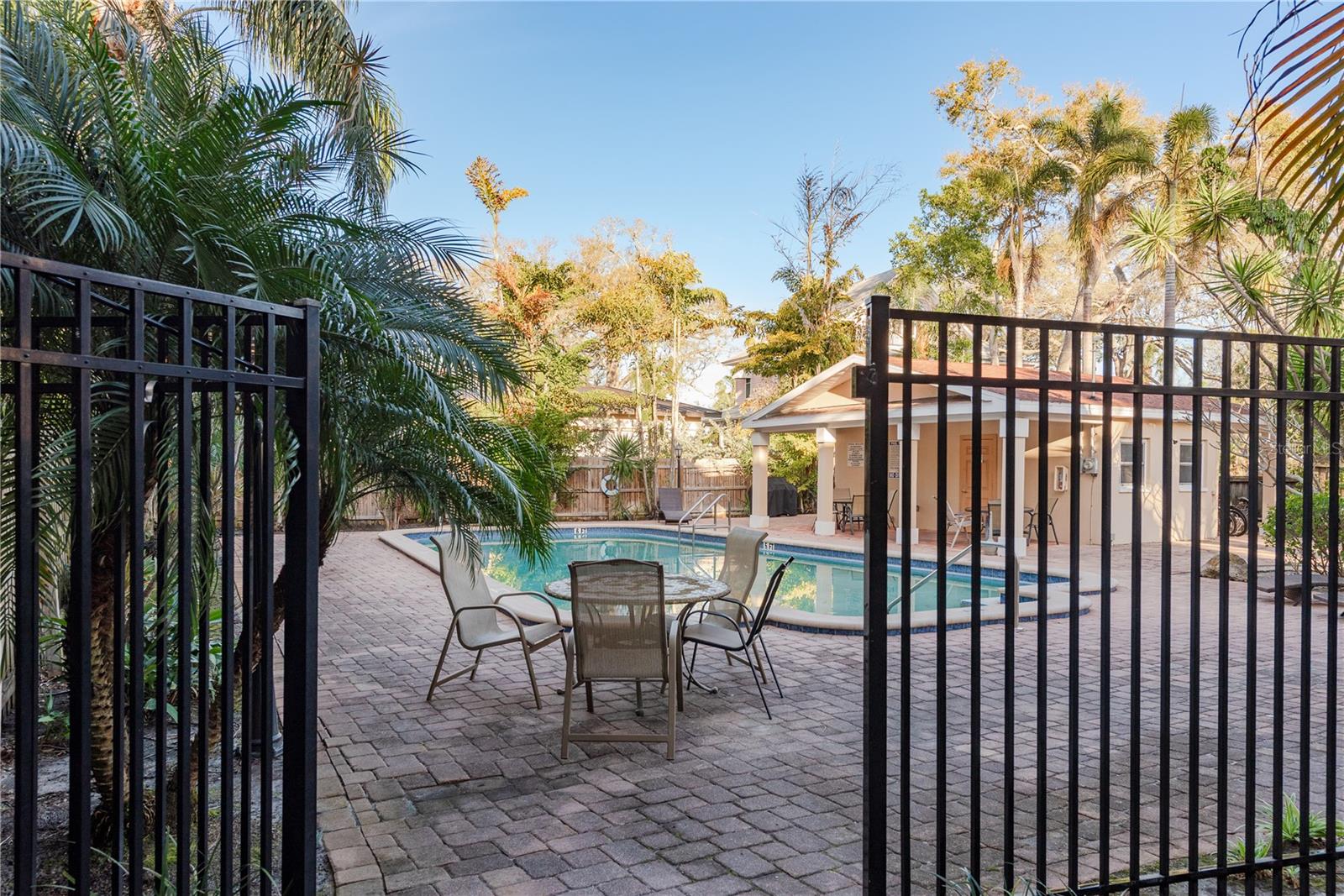 NINE FIFTY BROADWAY CONDO - Residential