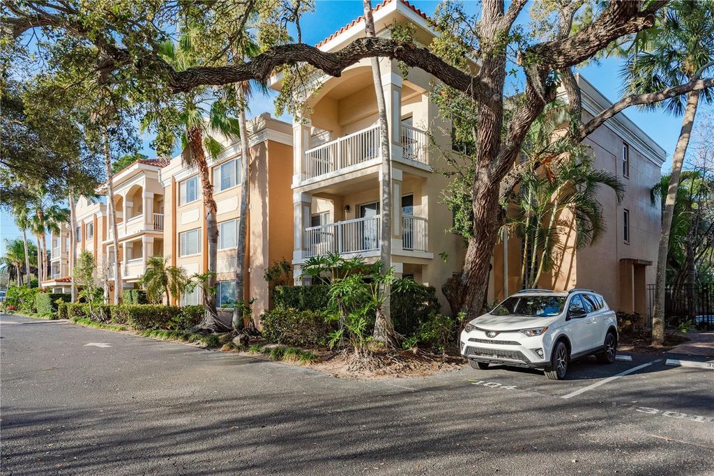 Photo of 950 Broadway #103, Dunedin, FL 34698 (MLS # TB8486858)