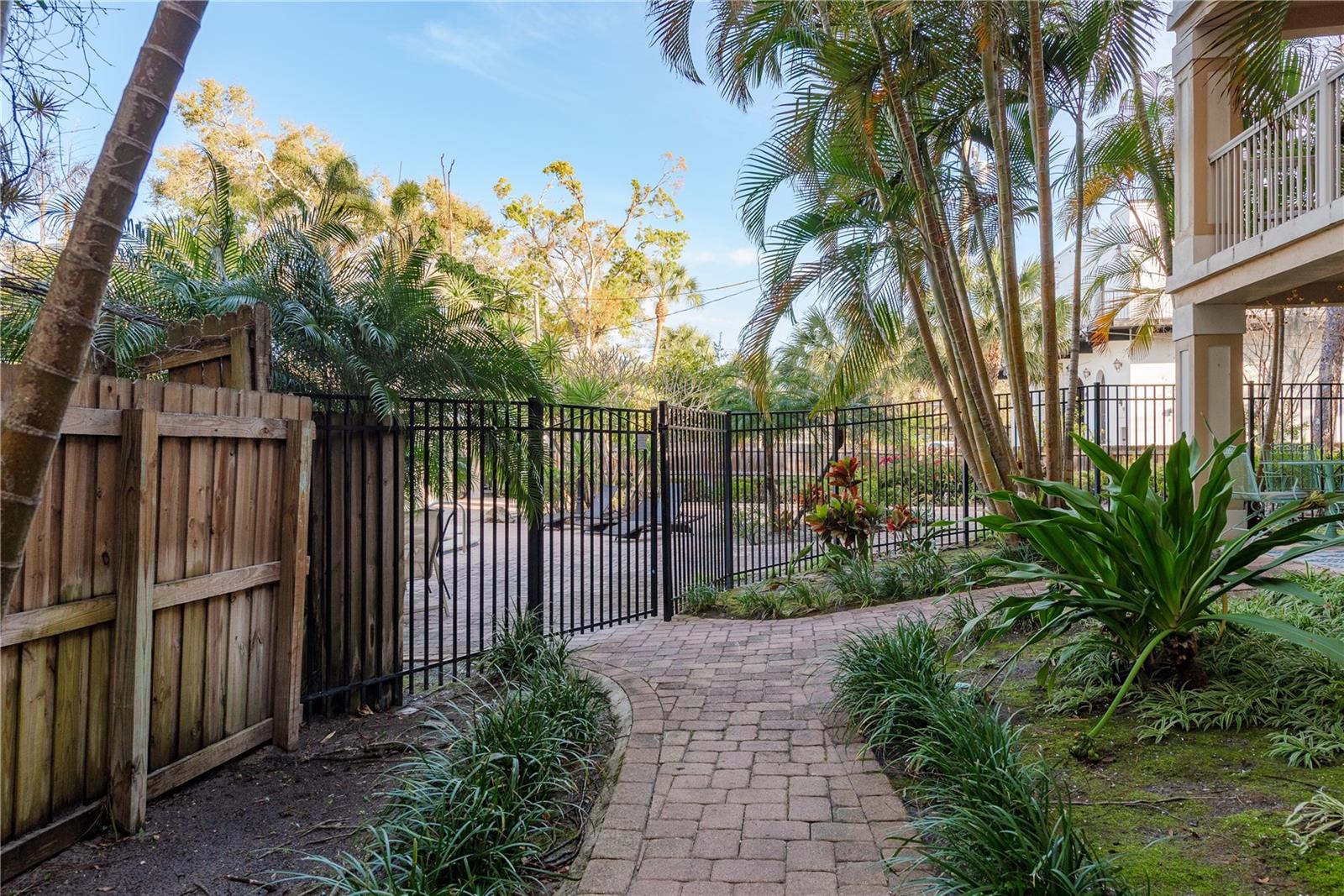 NINE FIFTY BROADWAY CONDO - Residential