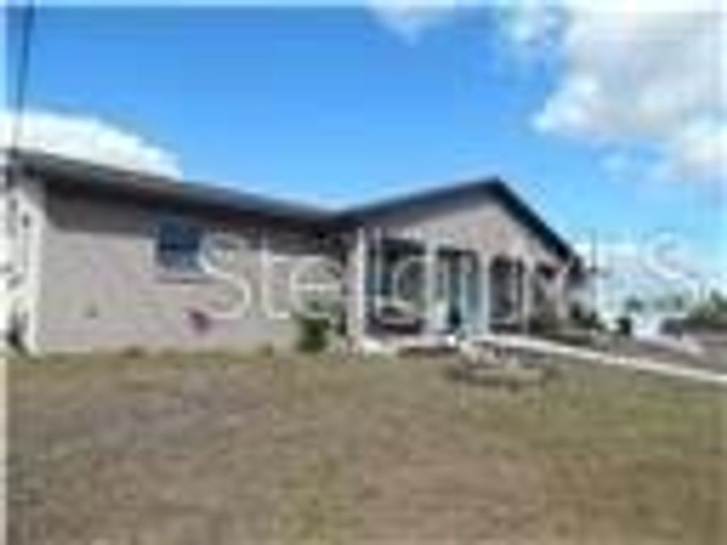 Photo of 2004 Wisconsin Avenue, Englewood, FL 34224 (MLS # A4675702)