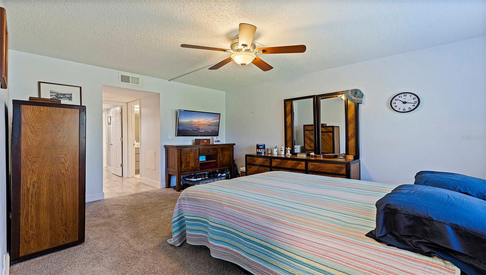 WINSTON PARK NORTHEAST - Residential