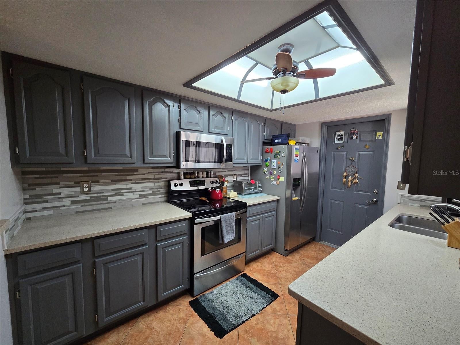 2259 BRANCHWOOD DRIVE