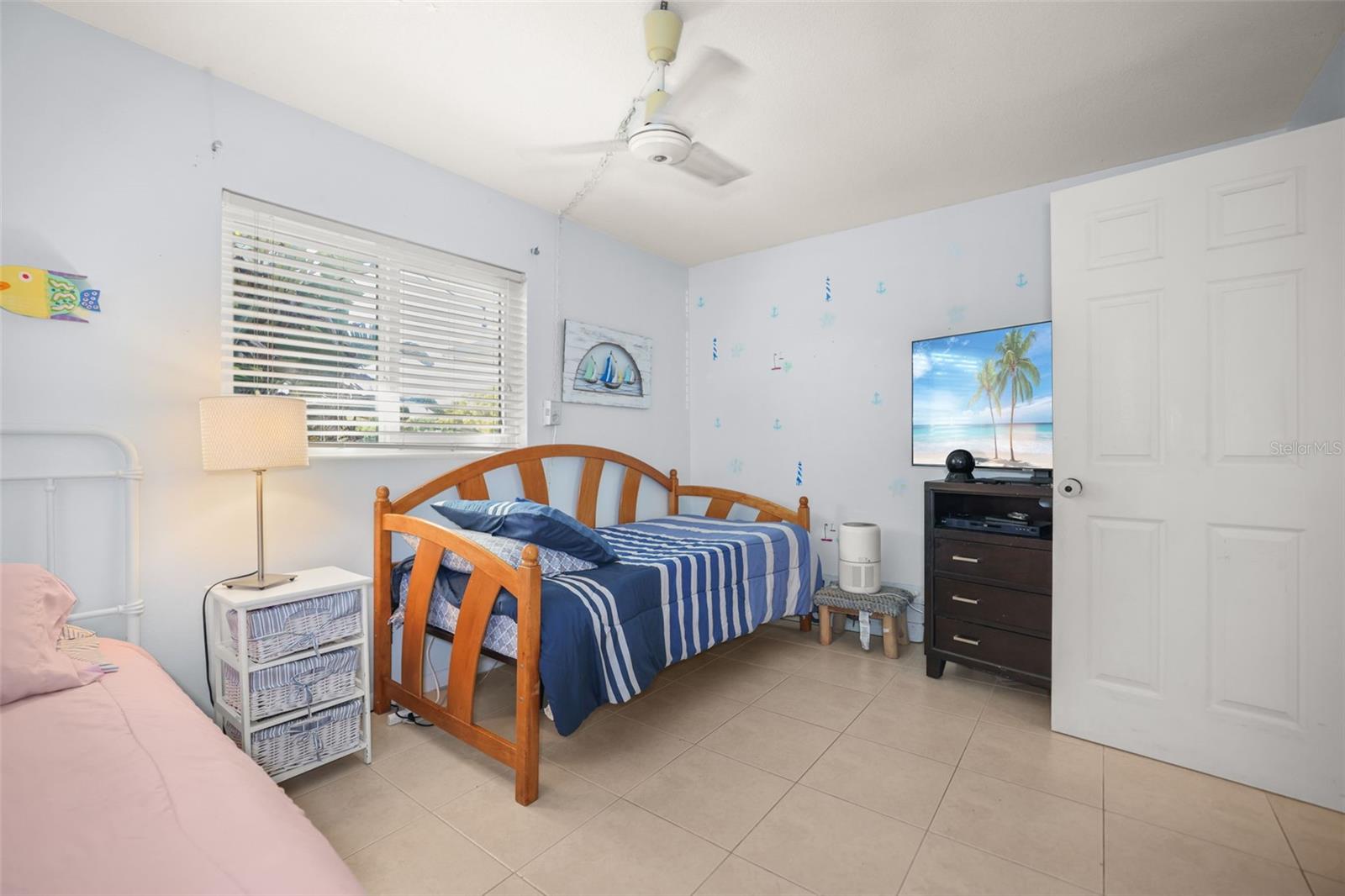 LAZY LAKE VILLAGE - Residential