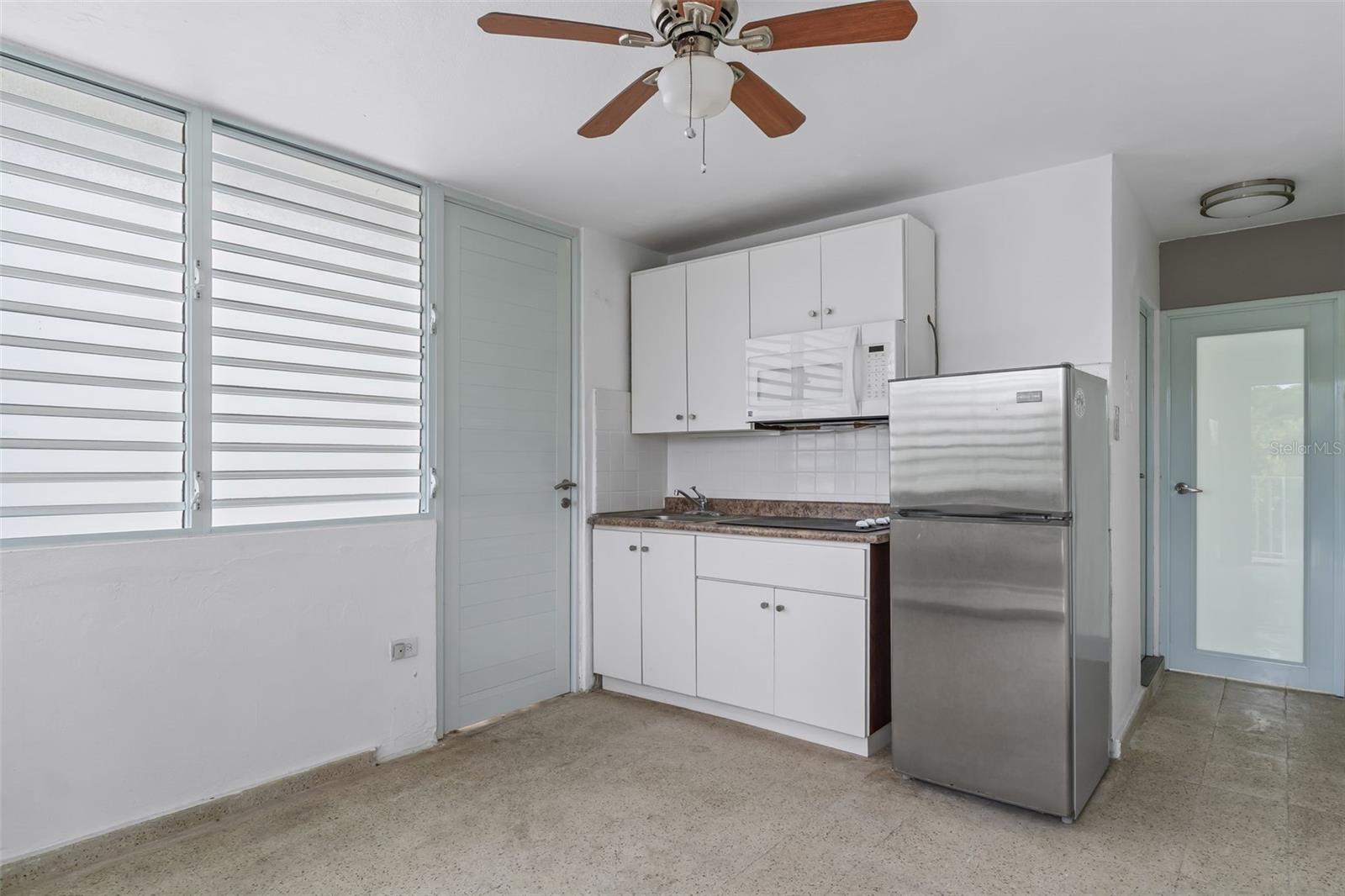 OCEAN PARK - Residential Income