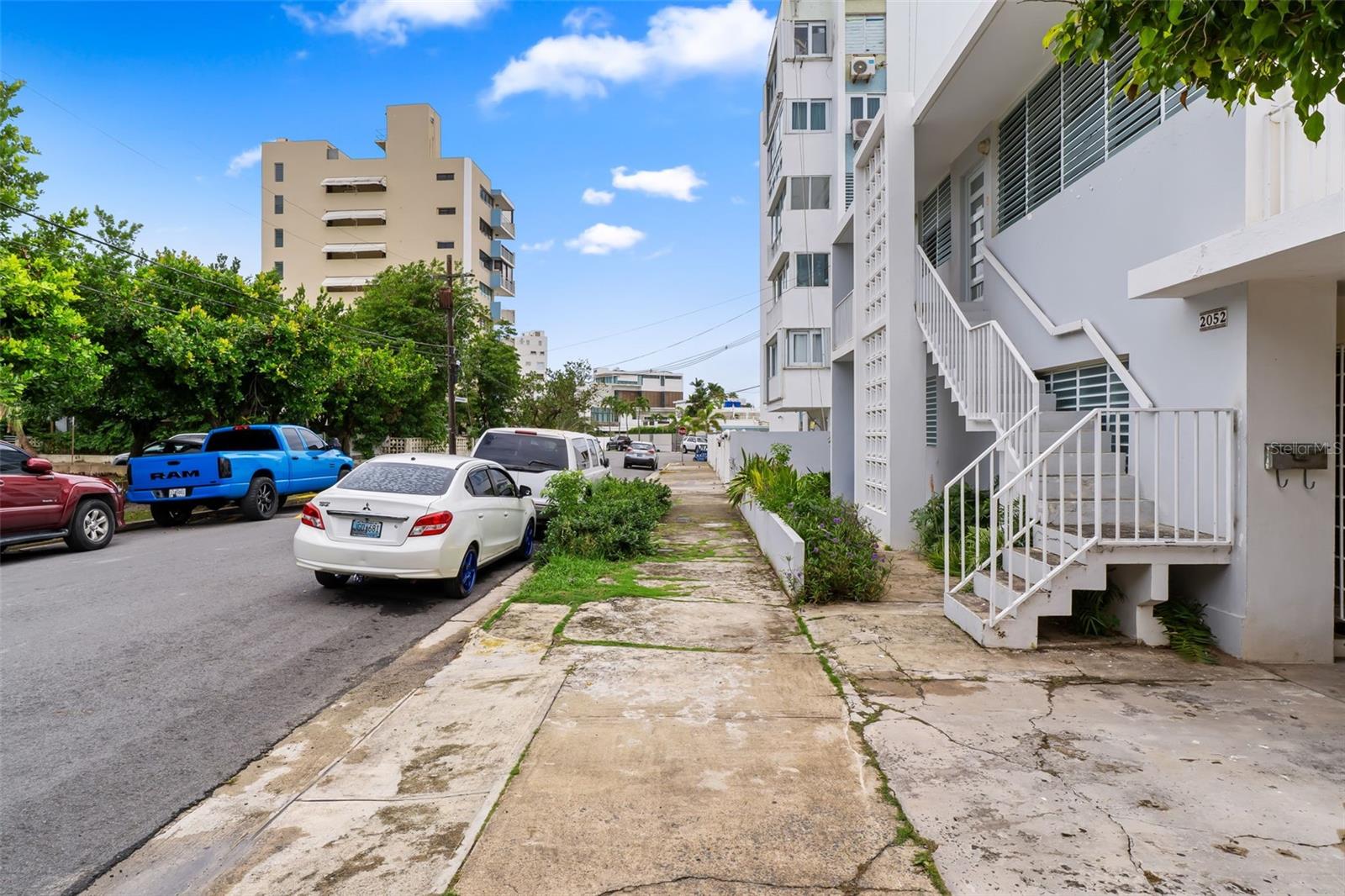 OCEAN PARK - Residential Income