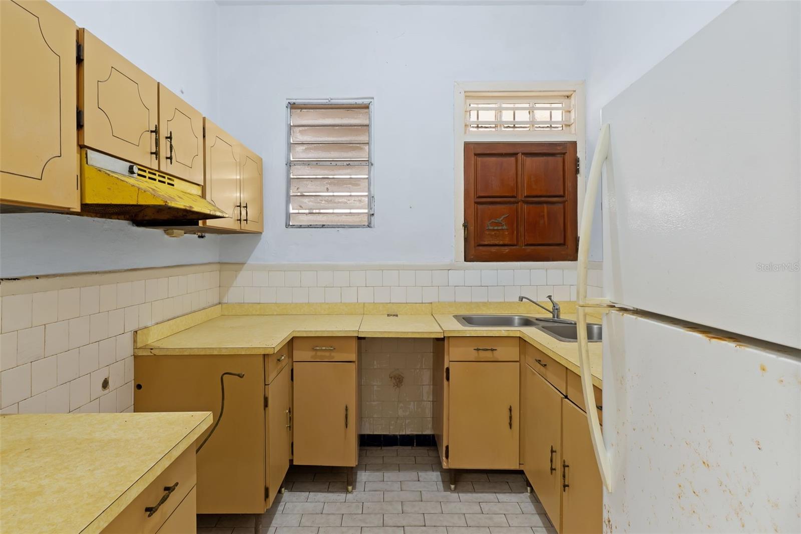 OCEAN PARK - Residential Income