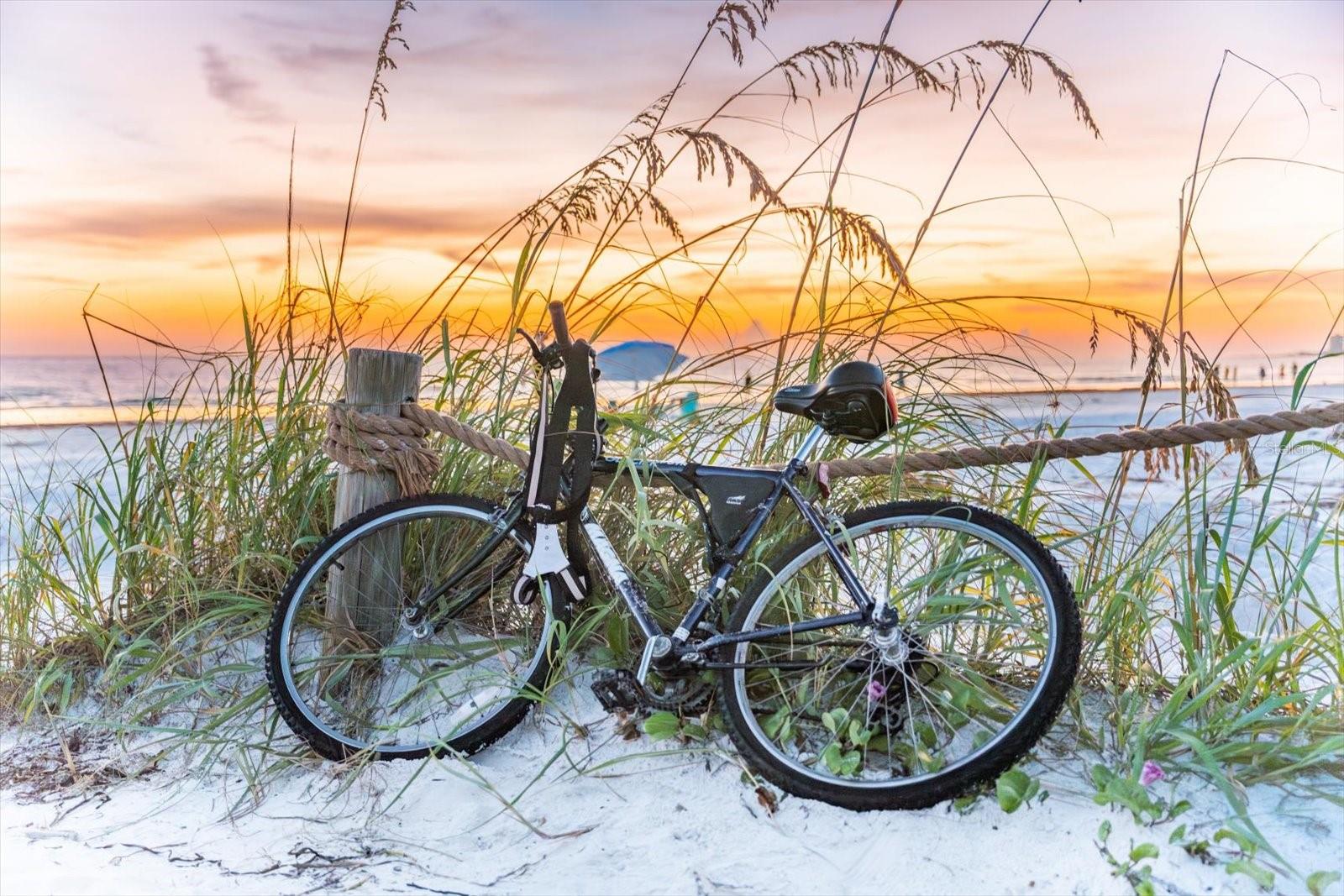 SIESTA BEACH - Residential