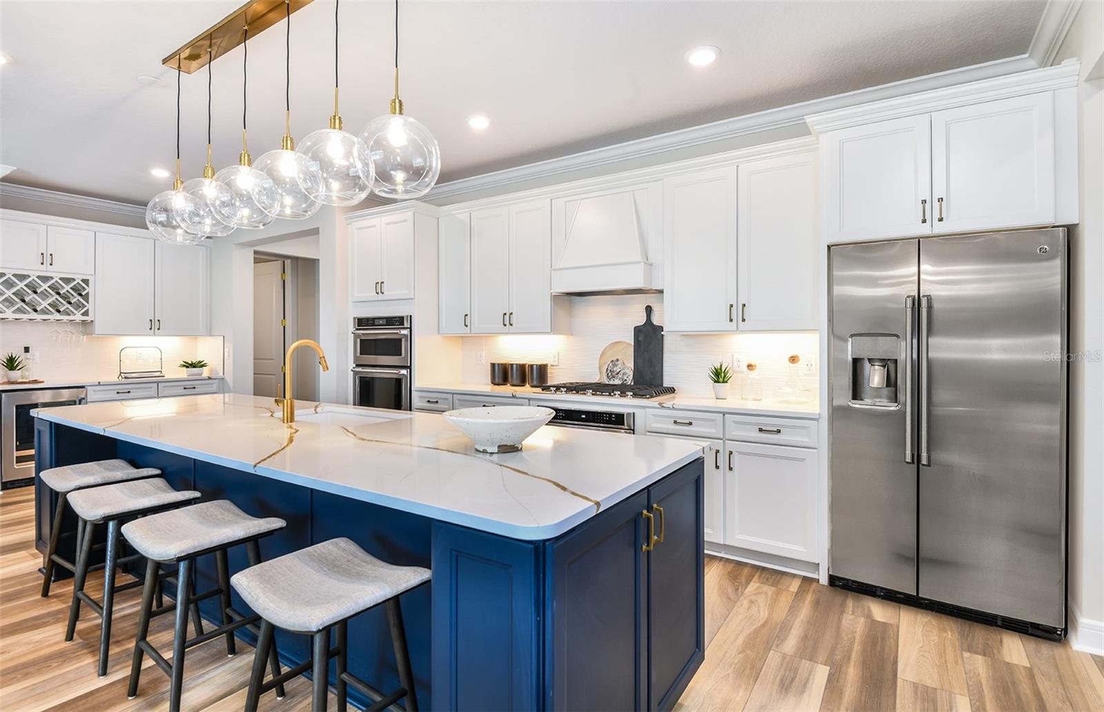 9209 SAND DUNE COVE