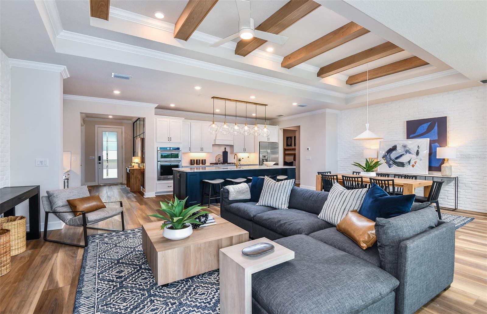 9209 SAND DUNE COVE