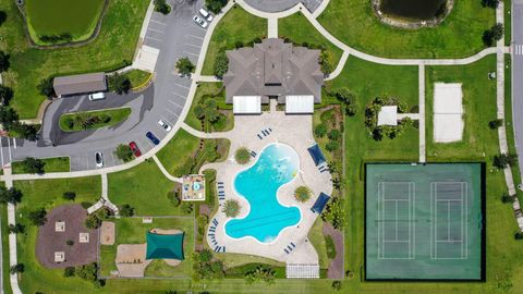 A home in WINTER GARDEN