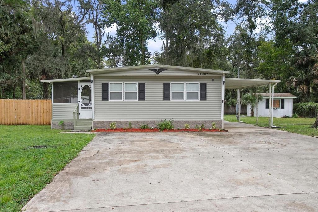 Photo of 24007 River Road, Astor, FL 32102 (MLS # V4945363)