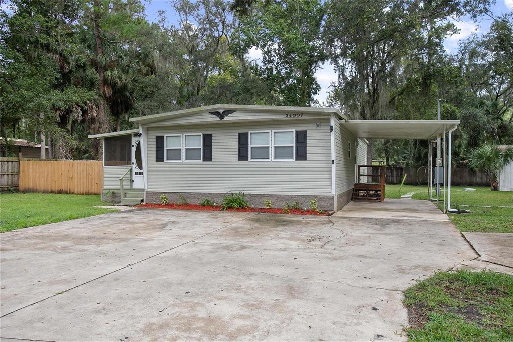 Photo of 24007 River Road, Astor, FL 32102 (MLS # V4945363)