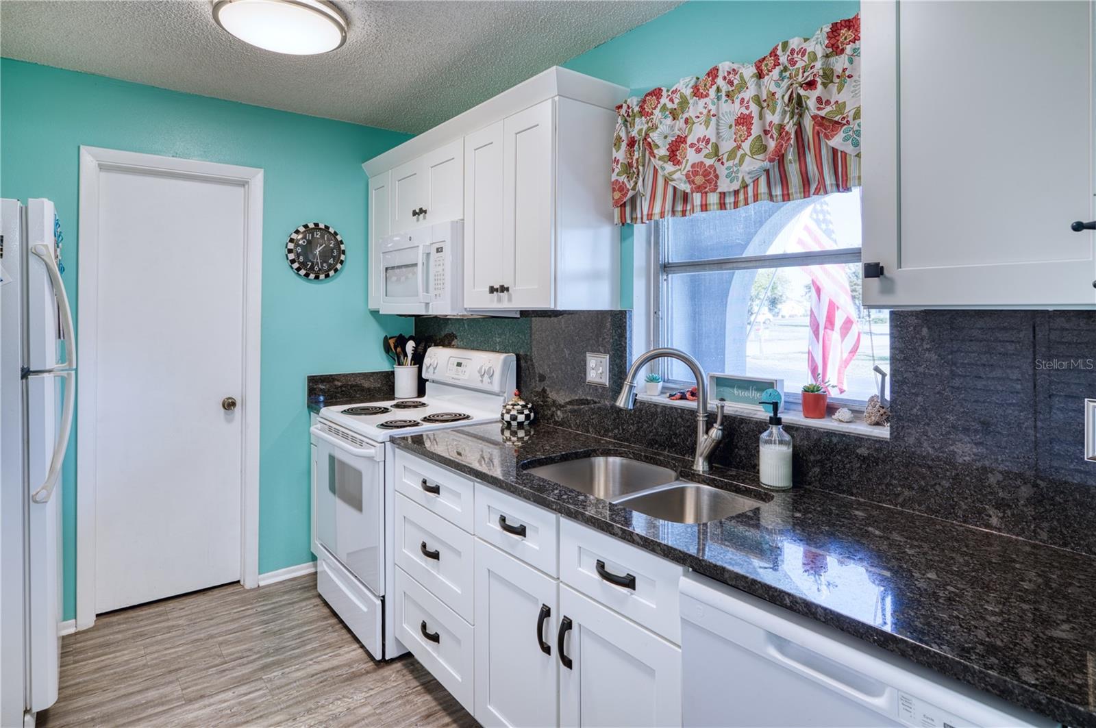 3802 41ST STREET COURT W 0