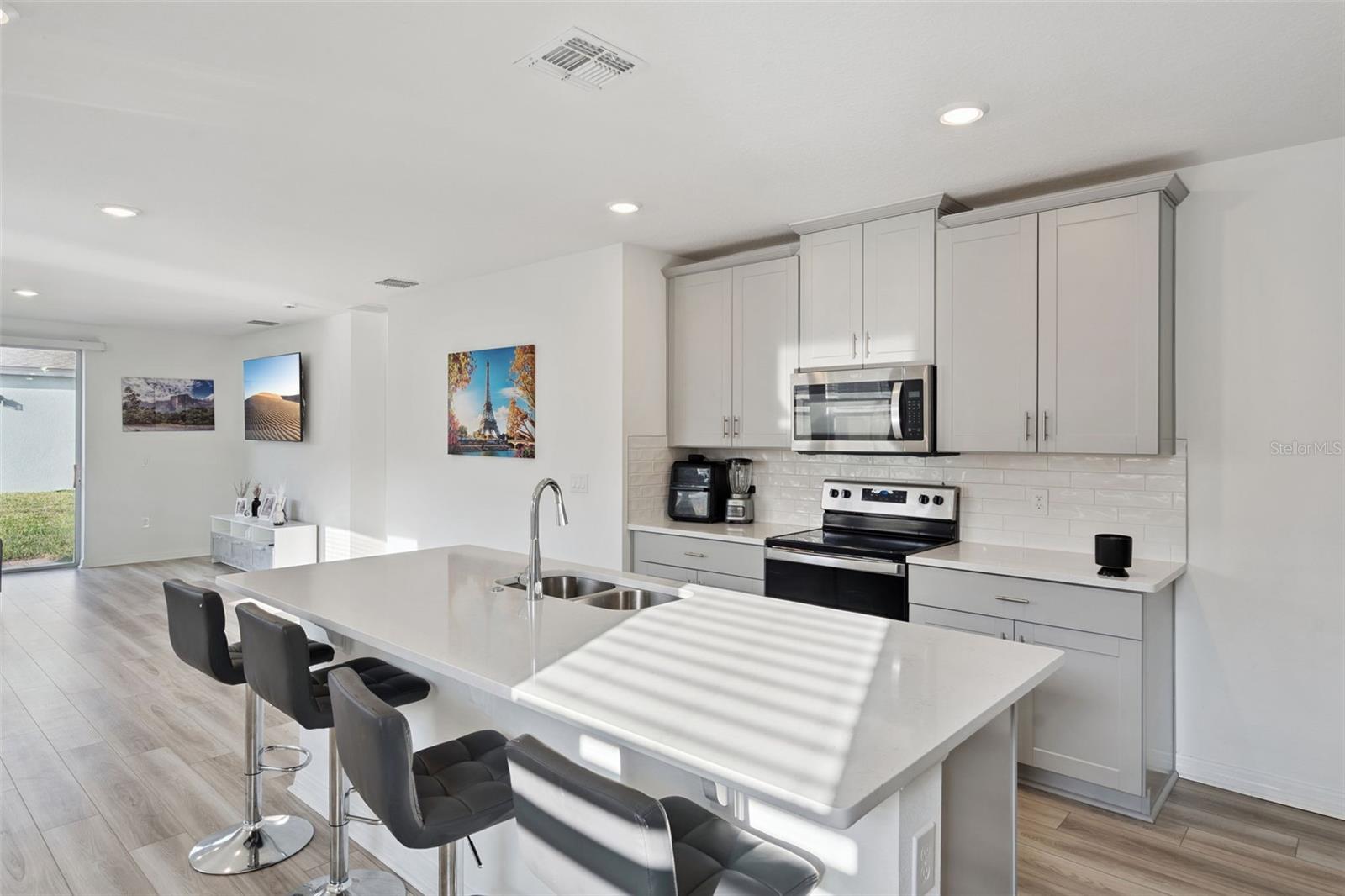 HAMMOCK RESERVE - Residential