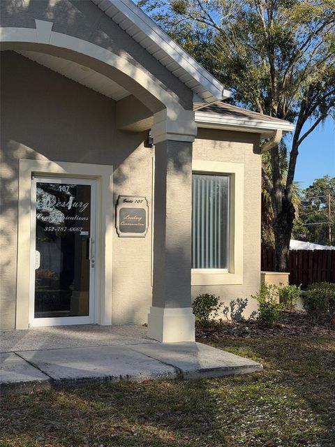 Photo of 9800 Us Highway 441 #107, Leesburg, FL 34788 (MLS # G5108726)