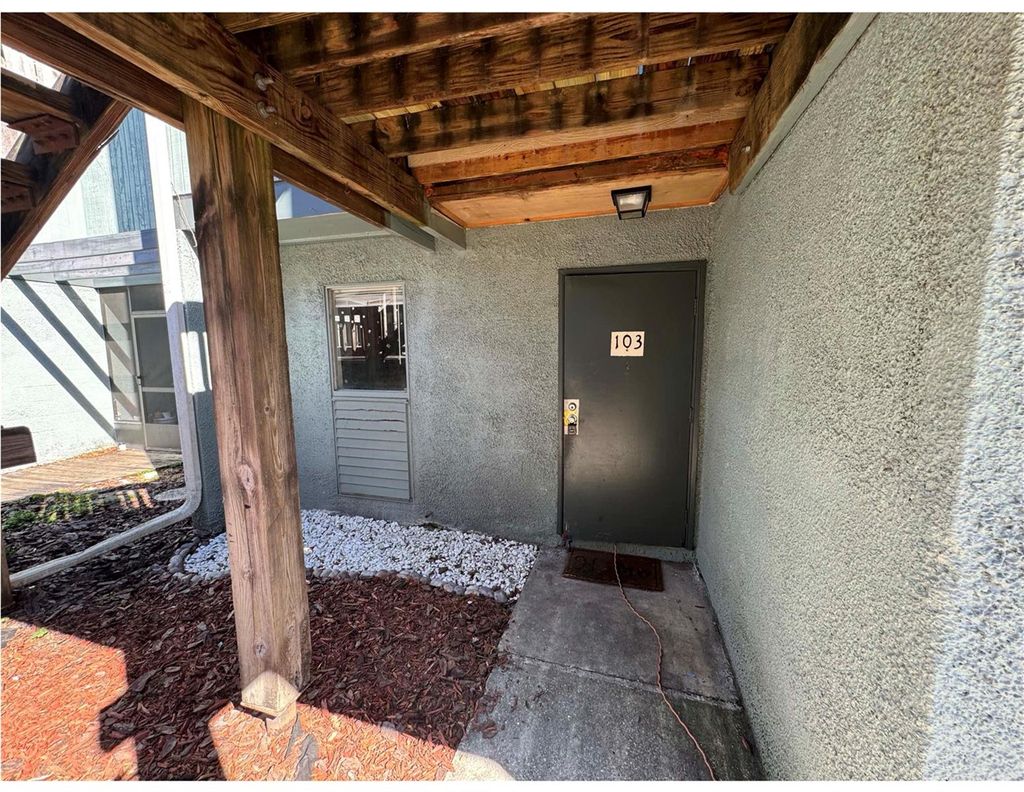 Photo of 605 SW 75th Street #103, Gainesville, FL 32607 (MLS # A4682628)