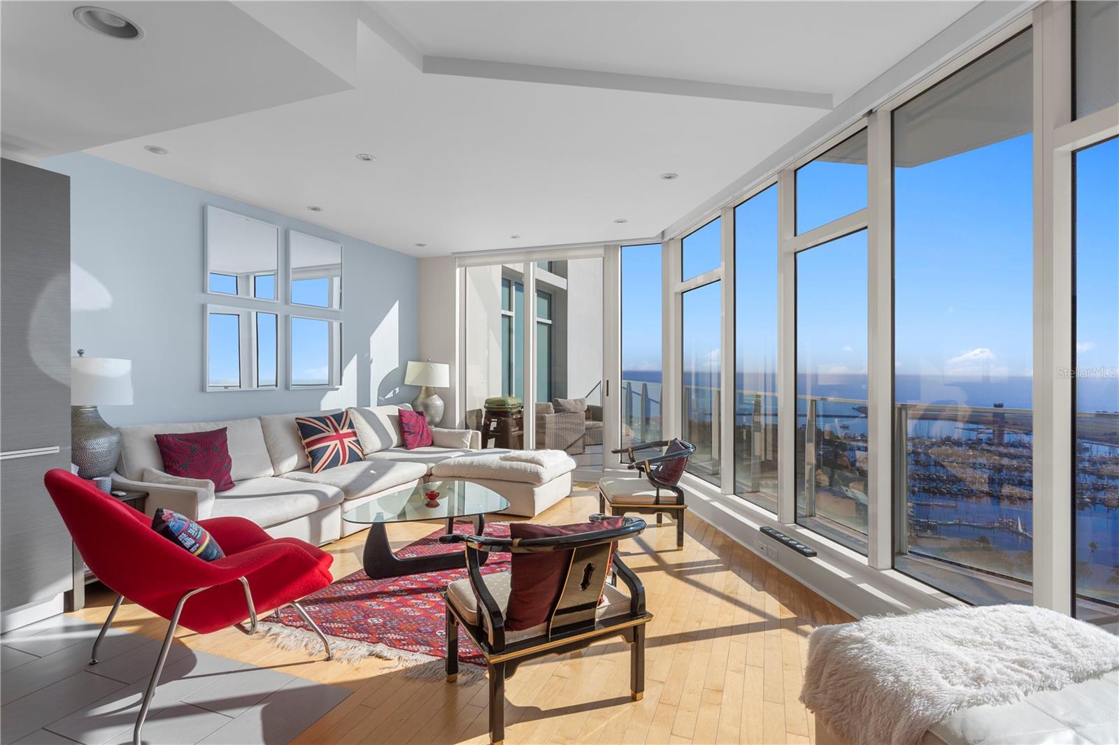 175 1ST STREET S 2107