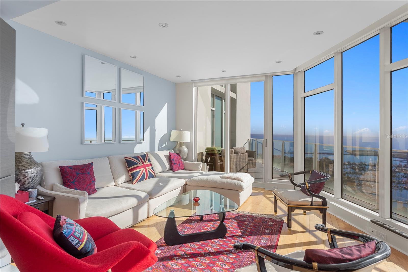 175 1ST STREET S 2107