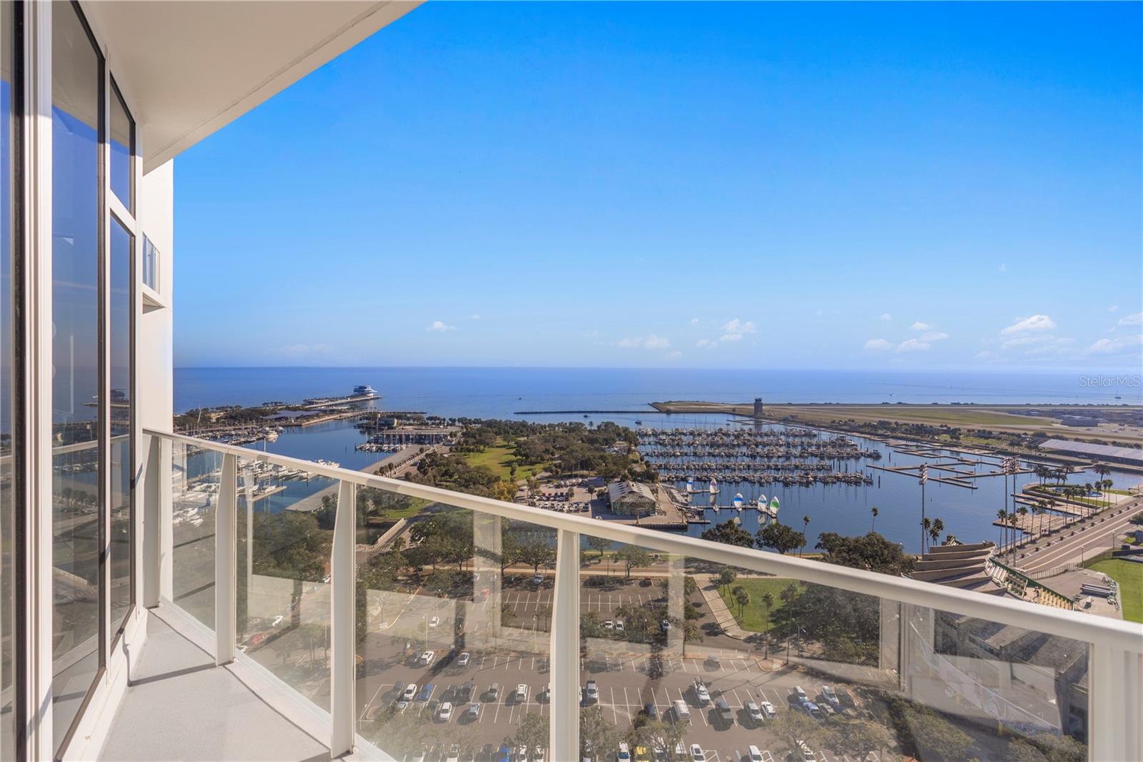 SIGNATURE PLACE CONDO - Residential