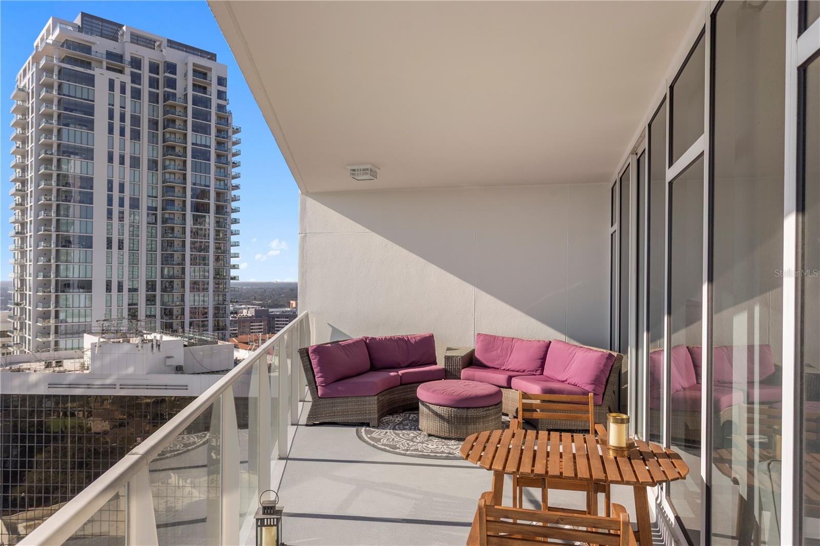 SIGNATURE PLACE CONDO - Residential