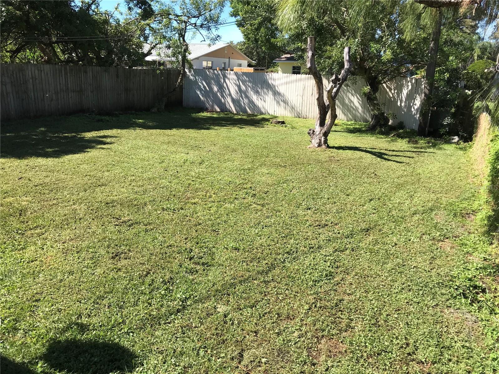 WORNS PARK - Residential Lease