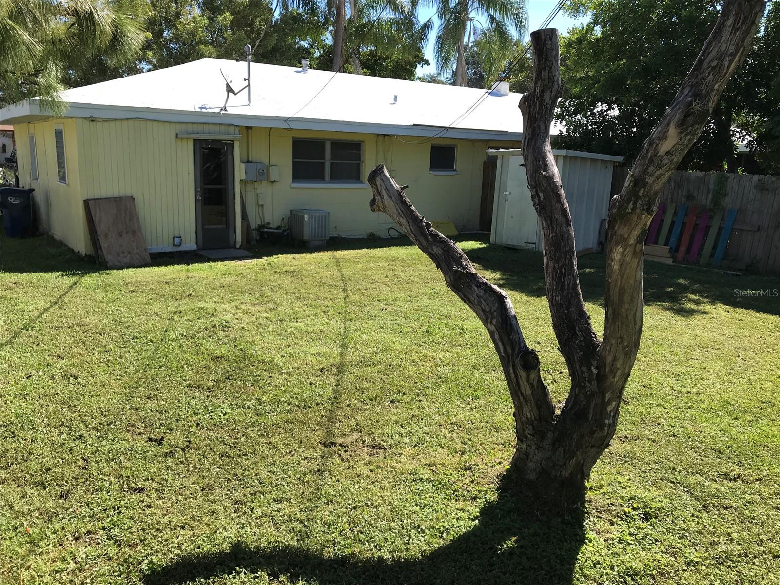 WORNS PARK - Residential Lease