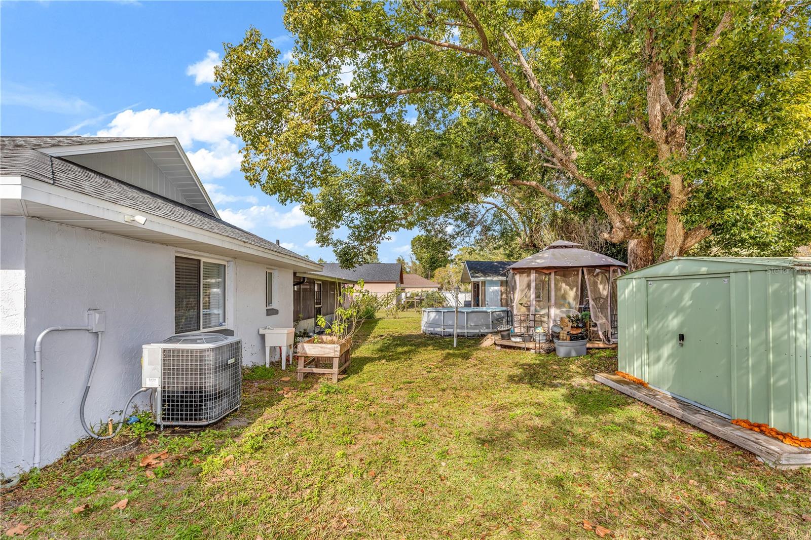 DELTONA LAKES UNIT 38 - Residential