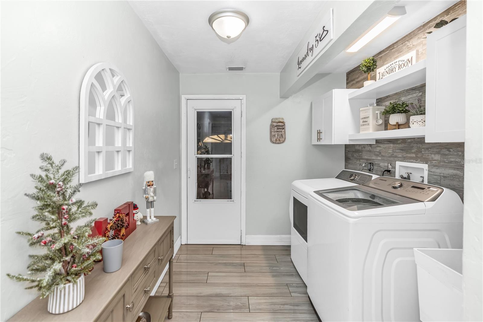 DELTONA LAKES UNIT 38 - Residential