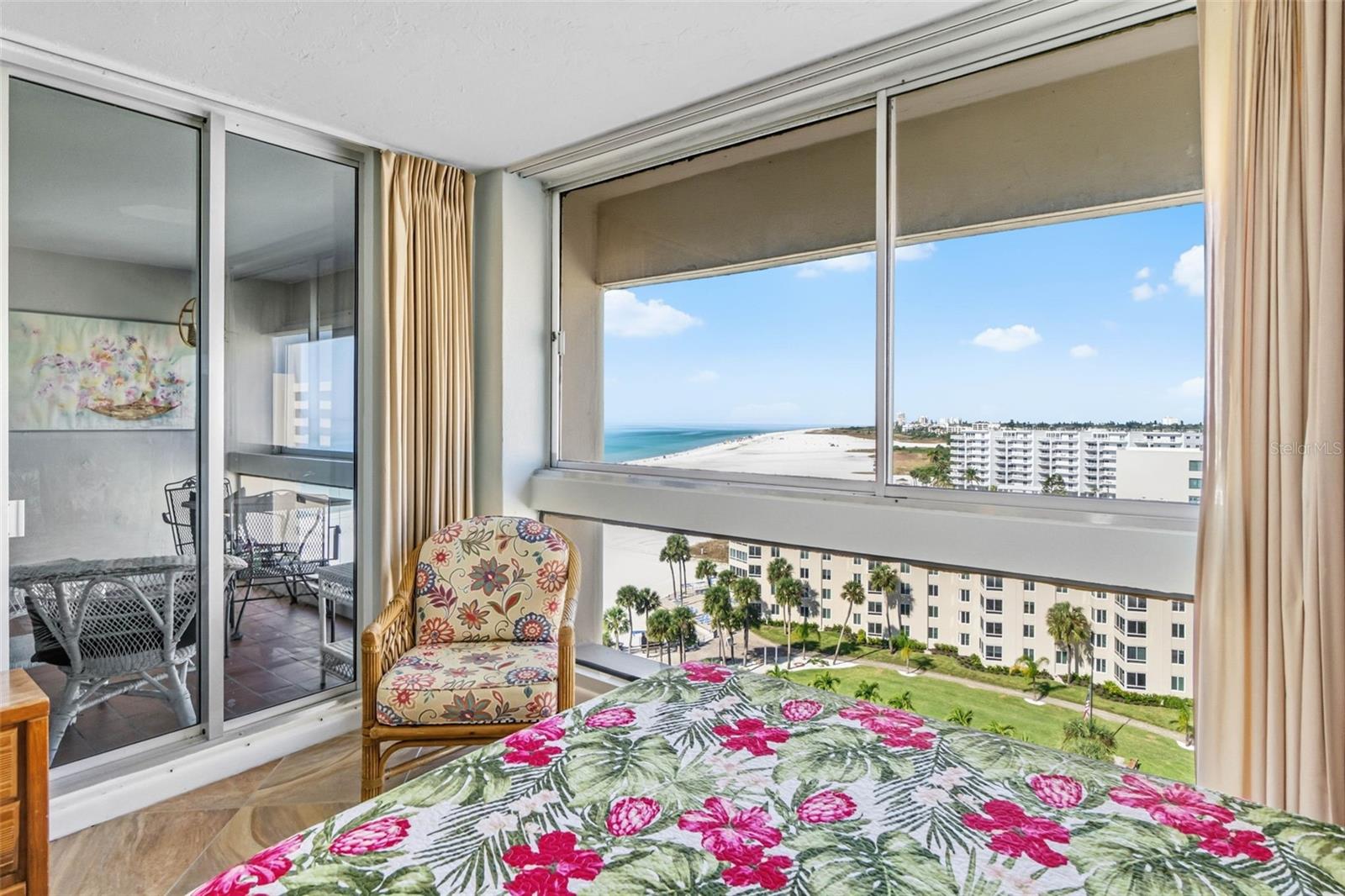 PALM BAY CLUB I - Residential