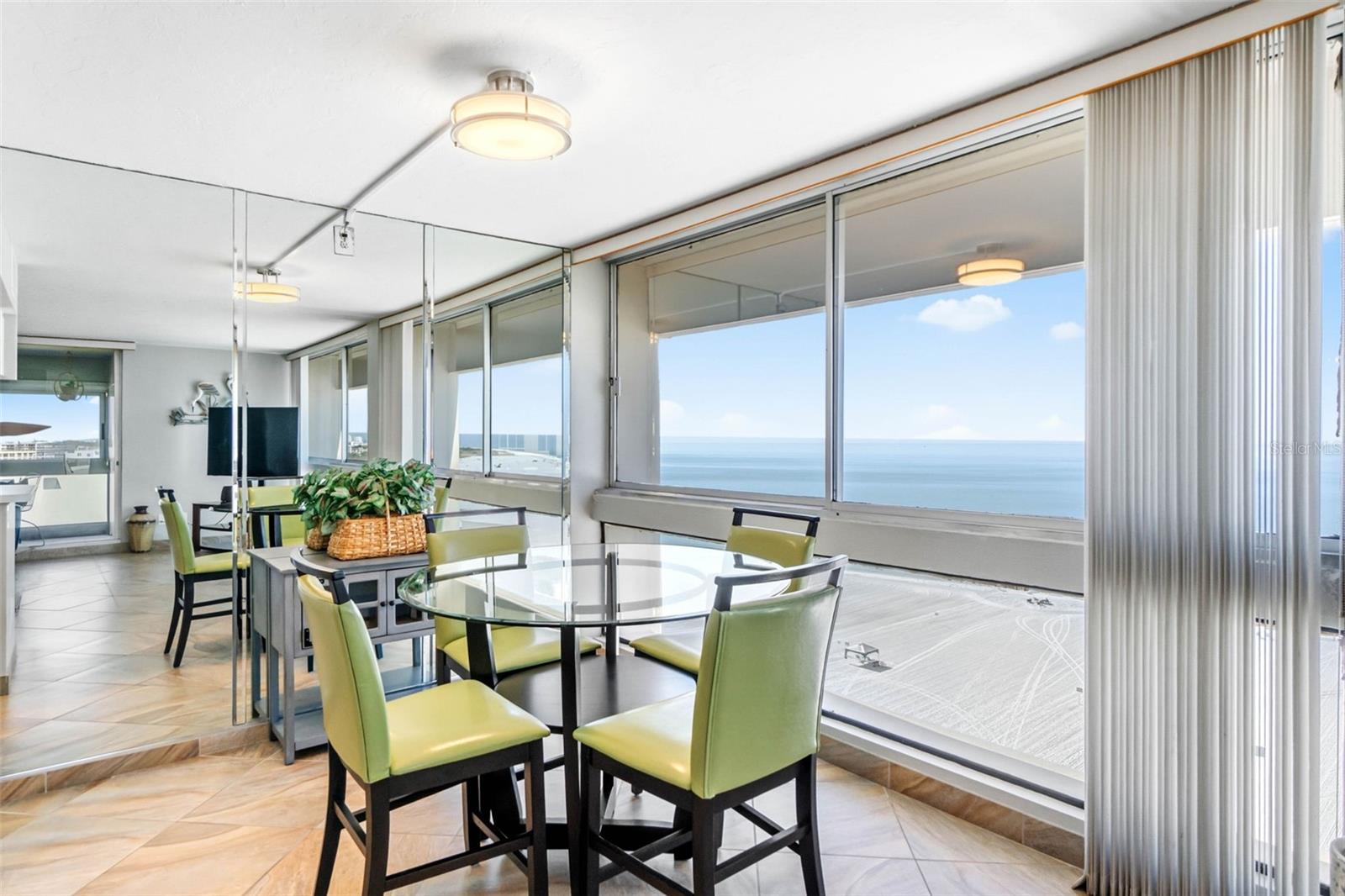 PALM BAY CLUB I - Residential