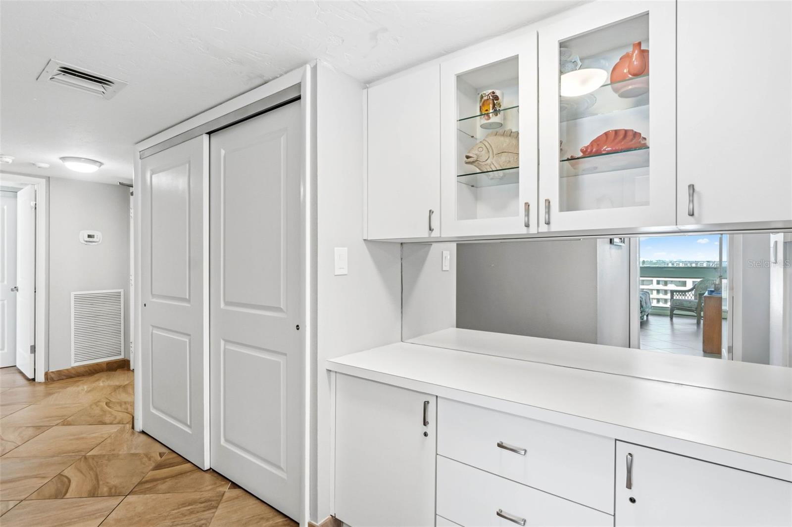 PALM BAY CLUB I - Residential