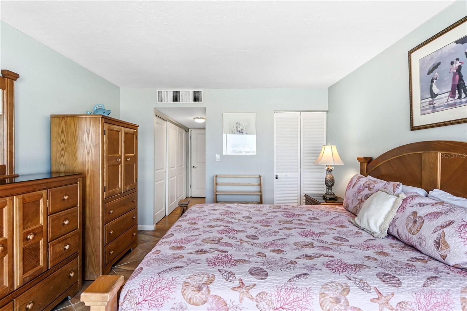 PALM BAY CLUB I - Residential