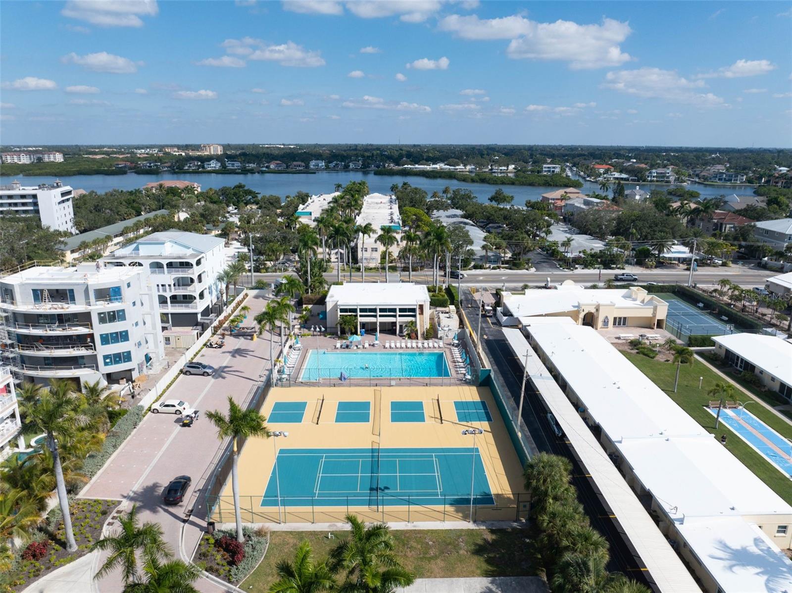 PALM BAY CLUB I - Residential