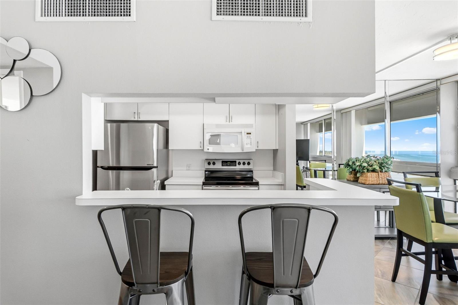 PALM BAY CLUB I - Residential