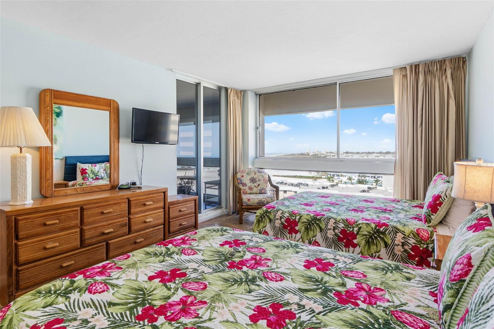 PALM BAY CLUB I - Residential