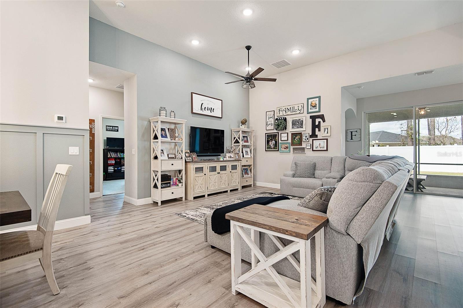 37 LONDONDERRY DRIVE