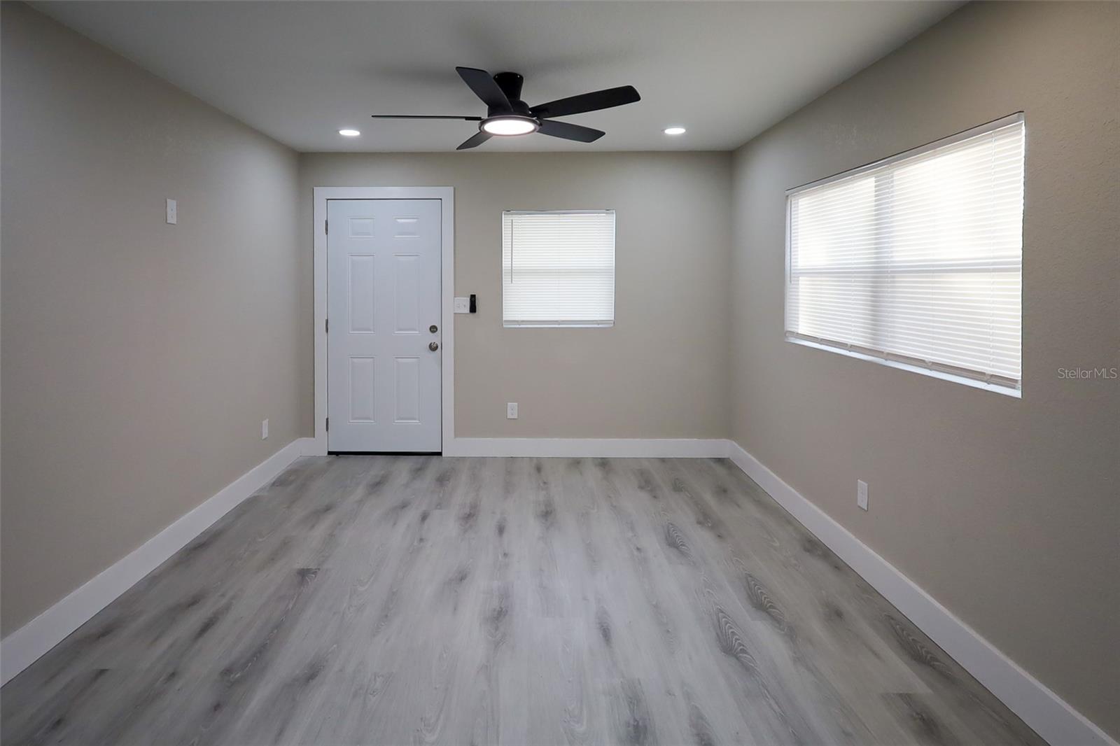 TAMPA OVERLOOK - Residential