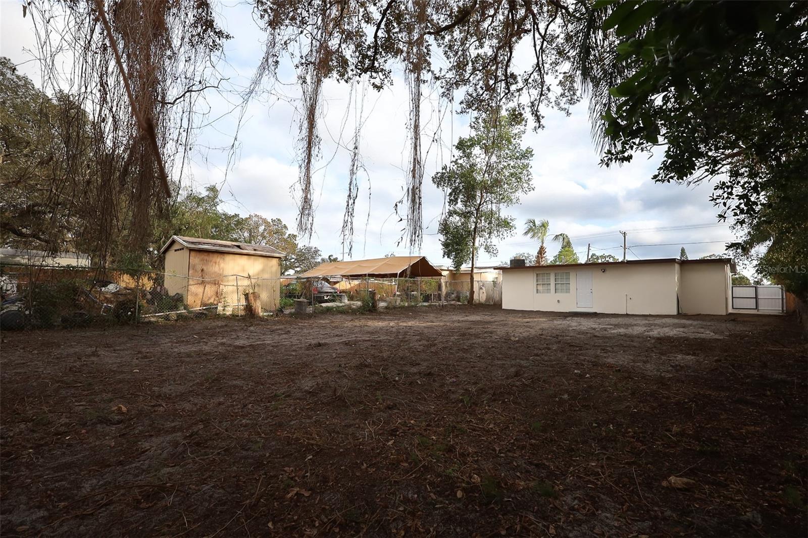 TAMPA OVERLOOK - Residential