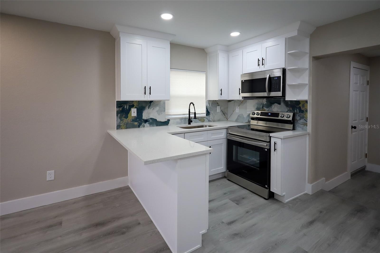 TAMPA OVERLOOK - Residential