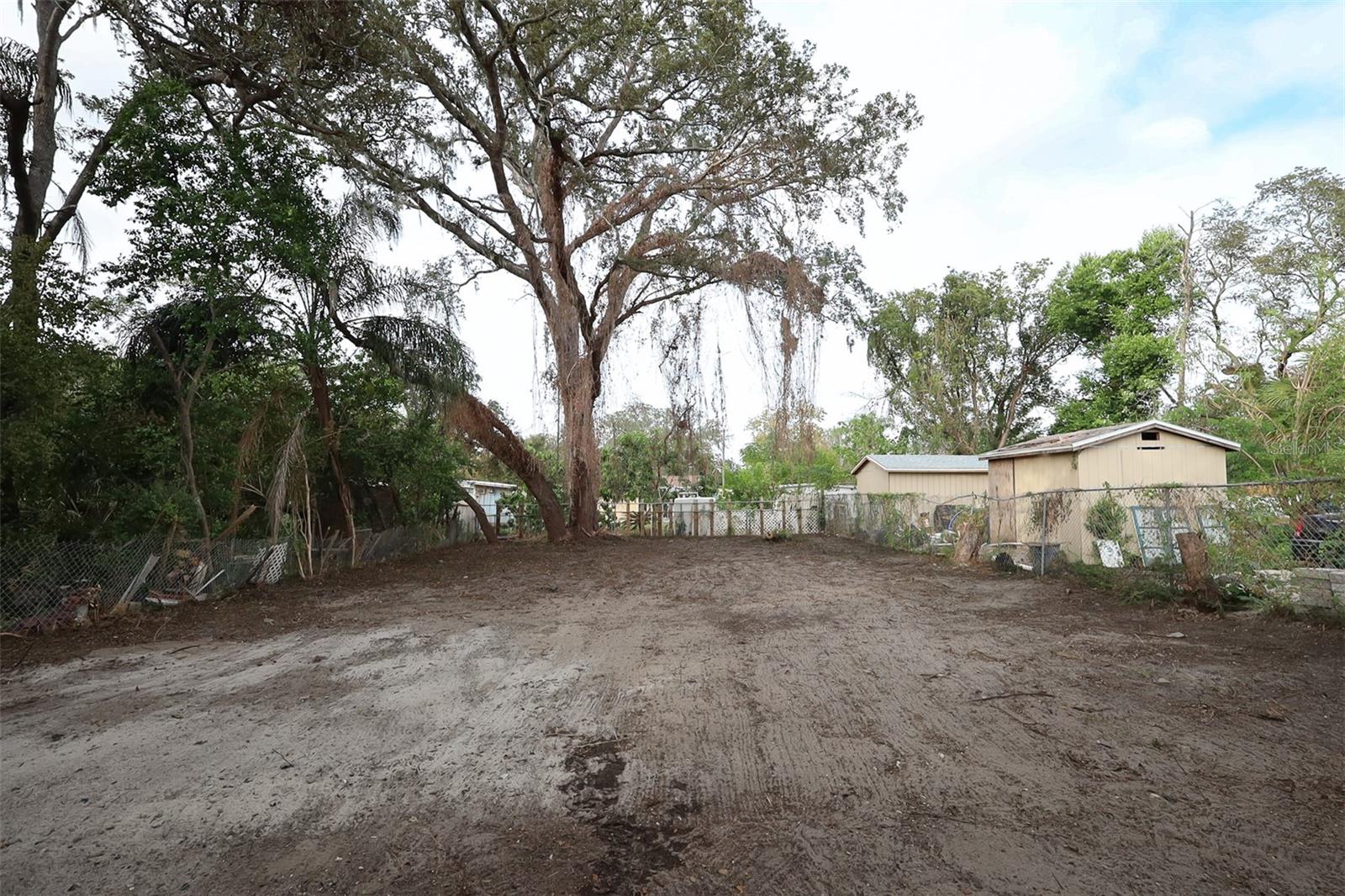 TAMPA OVERLOOK - Residential