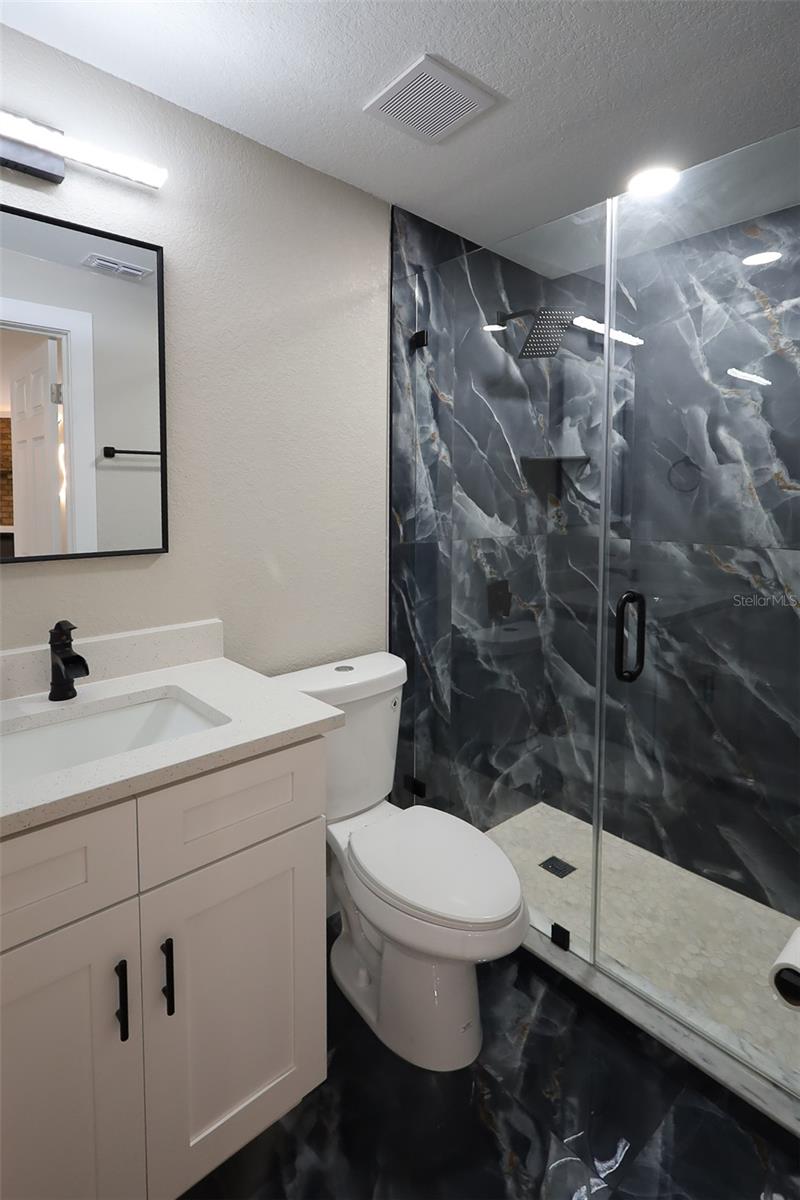 TAMPA OVERLOOK - Residential