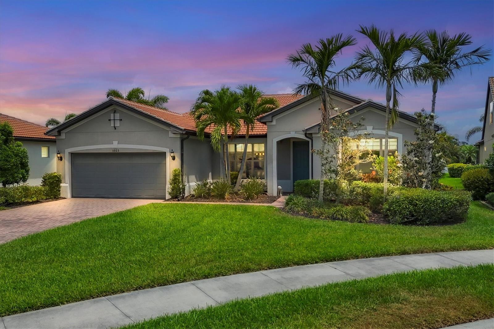 5923 SNOWY EGRET DRIVE