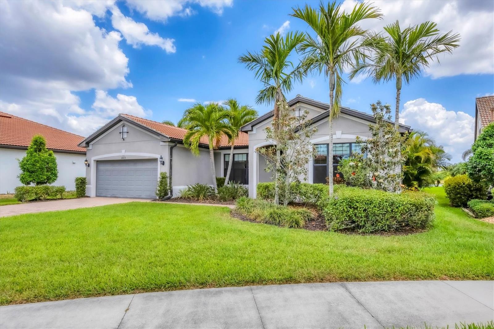 5923 SNOWY EGRET DRIVE
