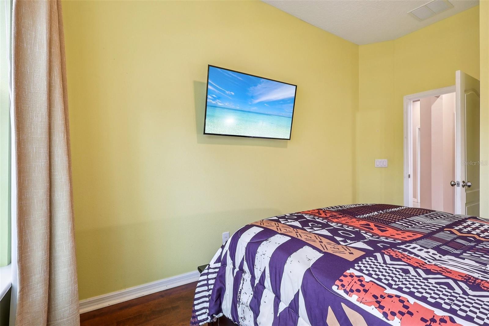 FOUR SEASONS AT ORLANDO - Residential