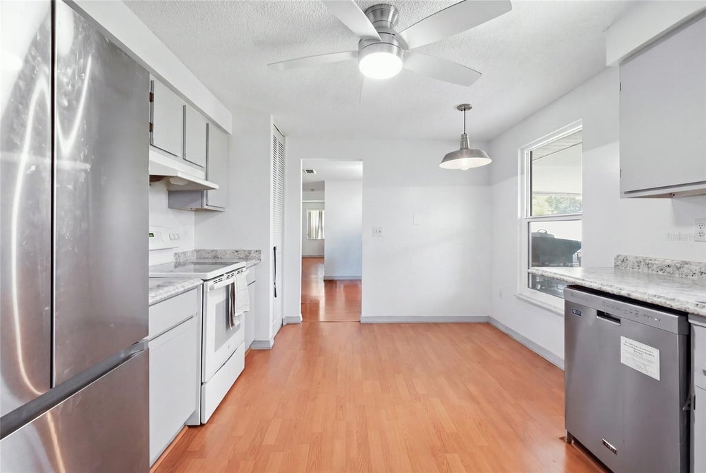 Photo of 3403 68th Street W, Bradenton, FL 34209 (MLS # A4703908)