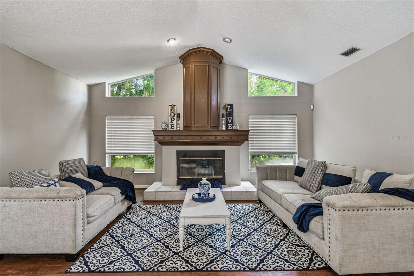 ABERDEEN UNIT TWO - Residential